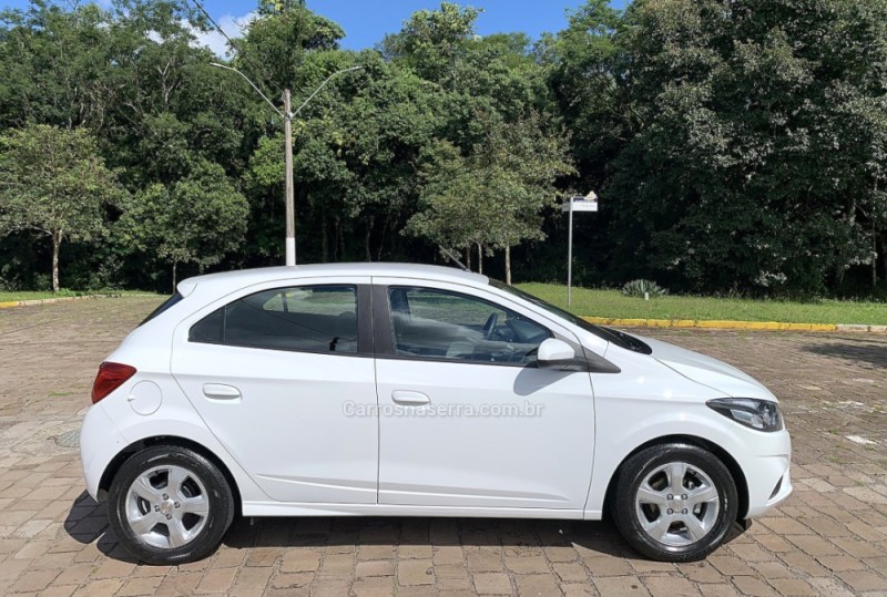 ONIX 1.4 MPFI LT 8V FLEX 4P AUTOMÁTICO - 2019 - GUAPORé