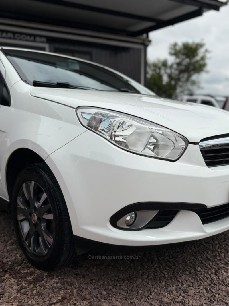 GRAND SIENA 1.4 MPI ATTRACTIVE 8V FLEX 4P MANUAL - 2015 - LAJEADO