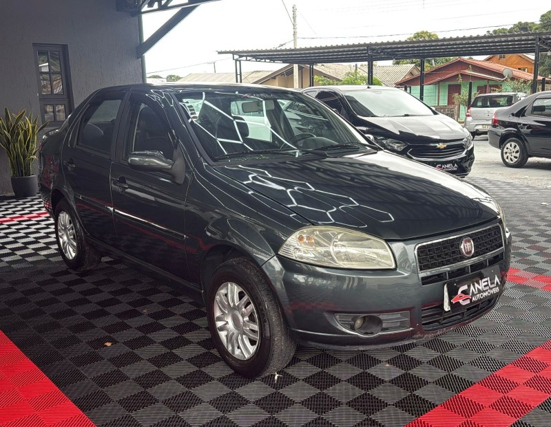 SIENA 1.0 MPI EL 8V FLEX 4P MANUAL - 2010 - CANELA