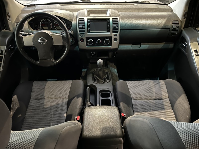 FRONTIER 2.5 SV ATTACK 4X4 CD TURBO ELETRONIC DIESEL 4P MANUAL - 2015 - CAXIAS DO SUL