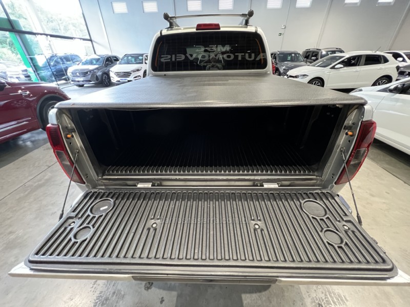 FRONTIER 2.5 SV ATTACK 4X4 CD TURBO ELETRONIC DIESEL 4P MANUAL - 2015 - CAXIAS DO SUL