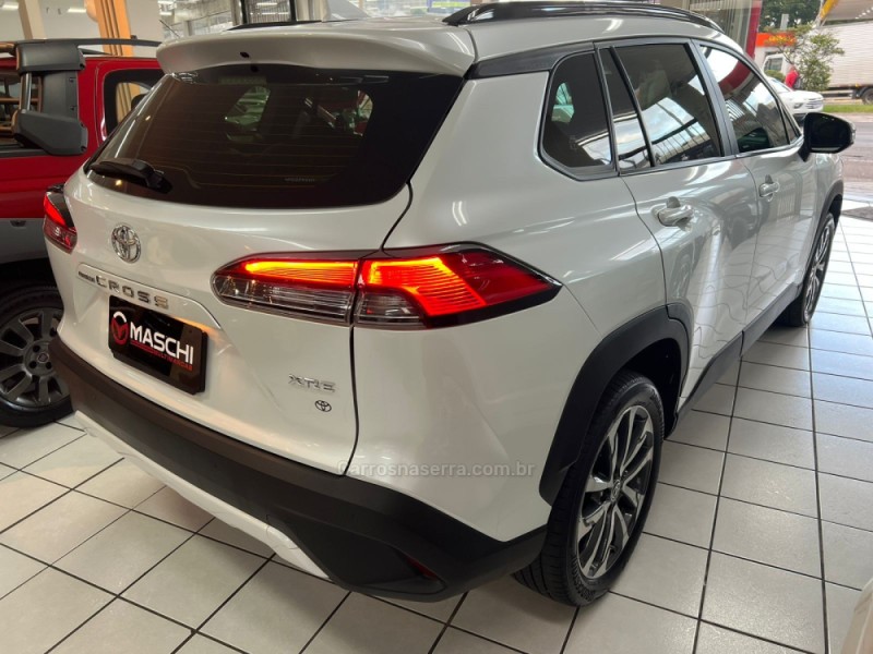 COROLLA 2.0 CROSS XRE 16V FLEX 4P AUTOMÁTICO - 2023 - CAXIAS DO SUL