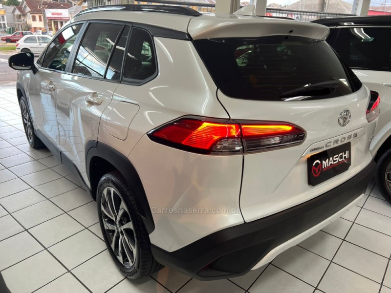 COROLLA 2.0 CROSS XRE 16V FLEX 4P AUTOMÁTICO - 2023 - CAXIAS DO SUL
