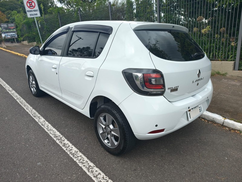 SANDERO 1.0 EXPRESSION 12V FLEX 4P MANUAL - 2018 - FARROUPILHA