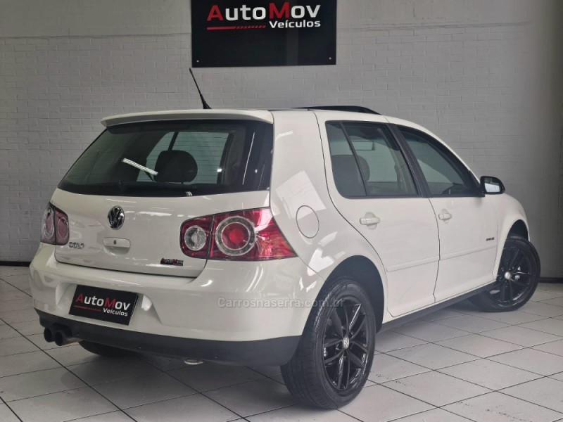 GOLF 1.6 MI SPORTLINE 8V FLEX 4P MANUAL - 2010 - CAXIAS DO SUL