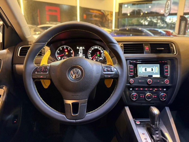 JETTA 2.0 TSI HIGHLINE 211CV GASOLINA 4P TIPTRONIC - 2014 - NOVO HAMBURGO