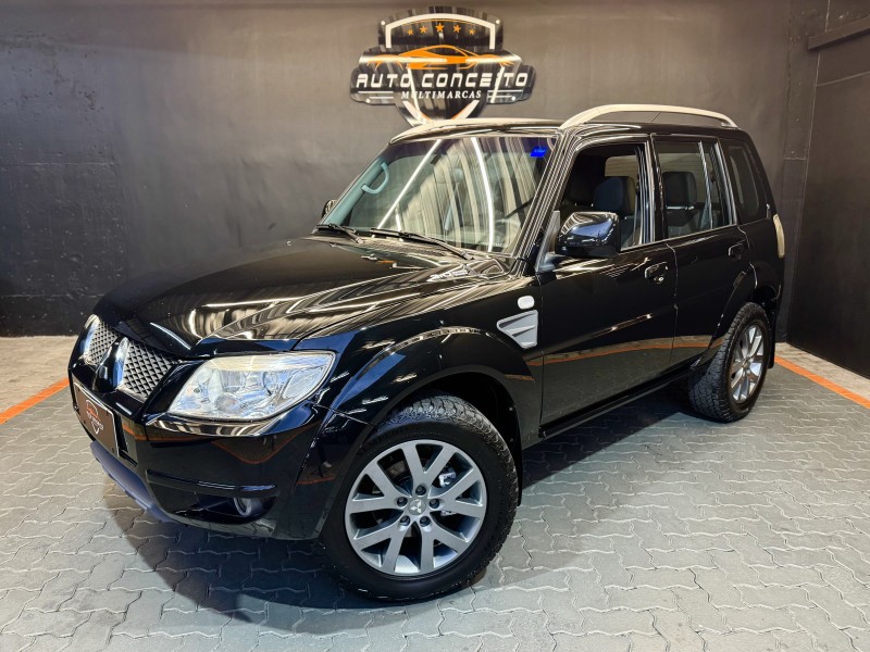 PAJERO TR4 2.0 4X2 16V 140CV FLEX 4P MANUAL - 2014 - CAXIAS DO SUL