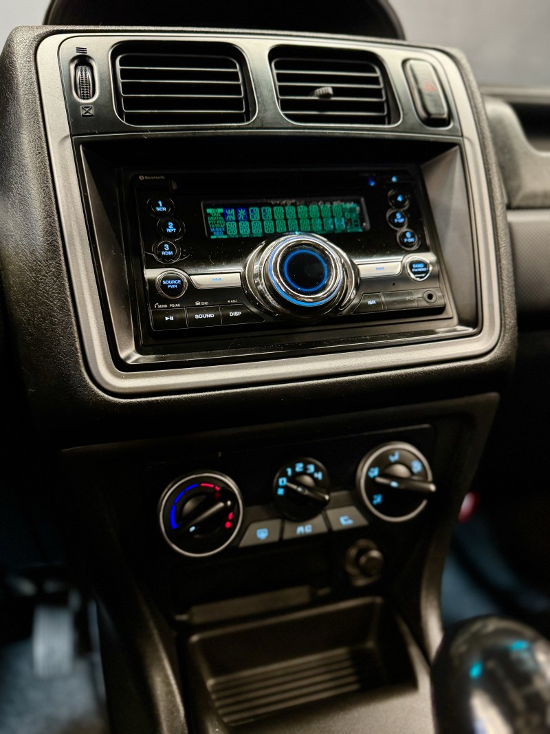 PAJERO TR4 2.0 4X2 16V 140CV FLEX 4P MANUAL - 2014 - CAXIAS DO SUL