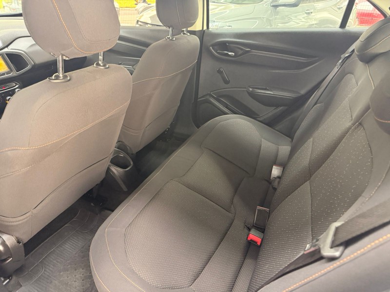 ONIX 1.0 MPFI LT 8V FLEX 4P MANUAL - 2013 - CANELA