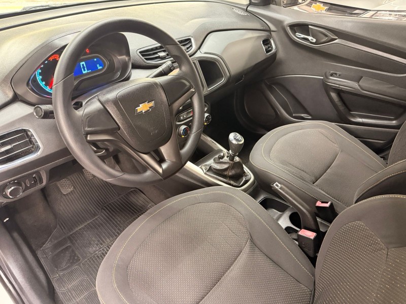 ONIX 1.0 MPFI LT 8V FLEX 4P MANUAL - 2013 - CANELA