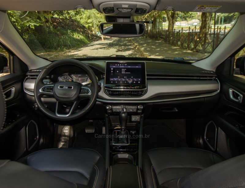 COMPASS 1.3 LONGITUDE T270 16V TURBO FLEX 4P AUTOMÁTICO - 2023 - NOVO HAMBURGO