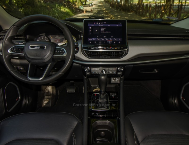 COMPASS 1.3 LONGITUDE T270 16V TURBO FLEX 4P AUTOMÁTICO - 2023 - NOVO HAMBURGO