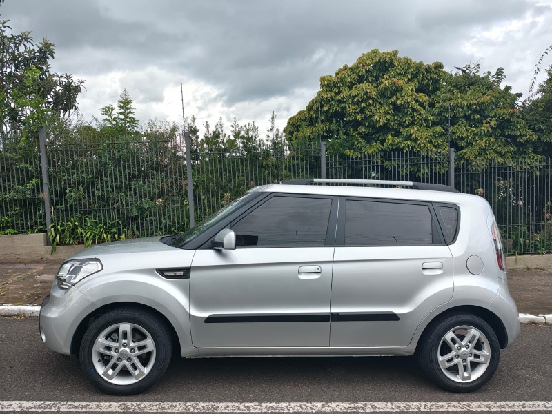 SOUL 1.6 EX 16V GASOLINA 4P AUTOMÁTICO - 2010 - FARROUPILHA