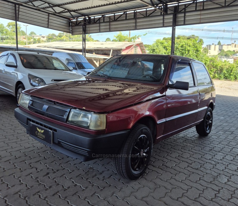 UNO 1.0 IE MILLE EP 8V GASOLINA 2P MANUAL - 2001 - CAXIAS DO SUL