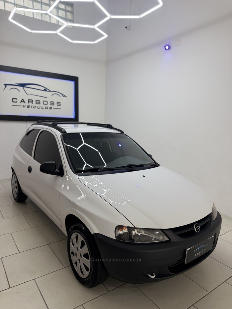 CELTA 1.0 MPFI 8V GASOLINA 2P MANUAL - 2001 - CAXIAS DO SUL