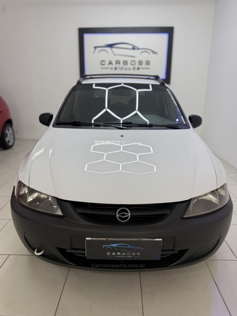 CELTA 1.0 MPFI 8V GASOLINA 2P MANUAL - 2001 - CAXIAS DO SUL