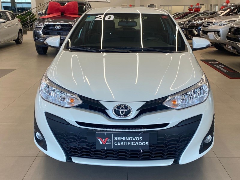 YARIS 1.3 XL LIVE 16V FLEX 4P AUTOMÁTICO