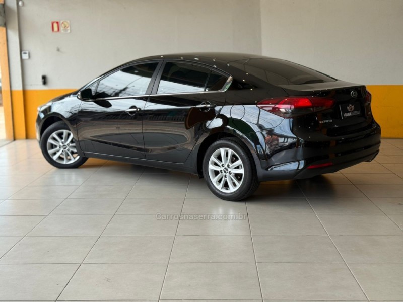 CERATO 1.6 16V SX4 GASOLINA 4P AUTOMÁTICO - 2018 - SAPUCAIA DO SUL