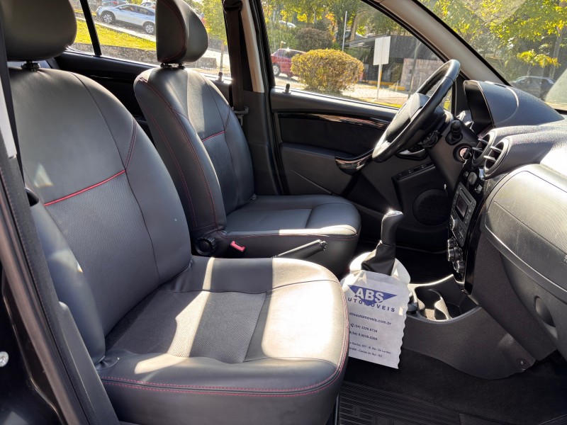 SANDERO 1.6 STEPWAY 16V FLEX 4P MANUAL - 2012 - CAXIAS DO SUL