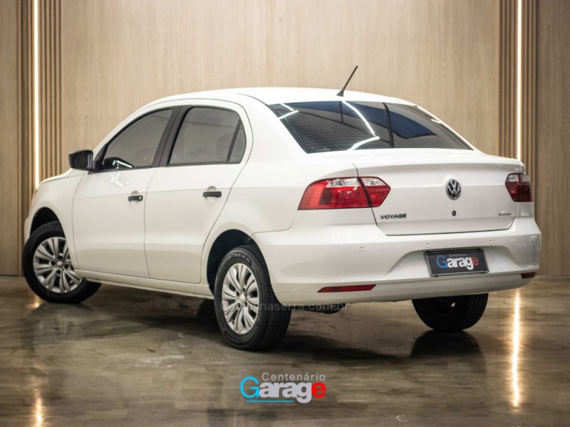 VOYAGE 1.0 MI TRENDLINE 8V FLEX 4P MANUAL - 2017 - CAXIAS DO SUL