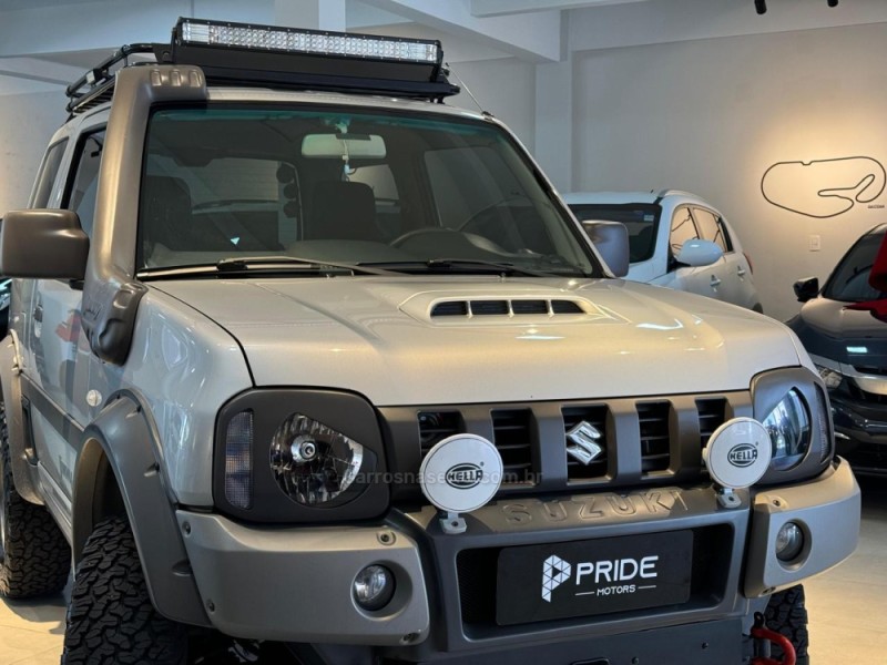 JIMNY 1.3 4SPORT 4X4 16V GASOLINA 2P MANUAL - 2016 - CAXIAS DO SUL