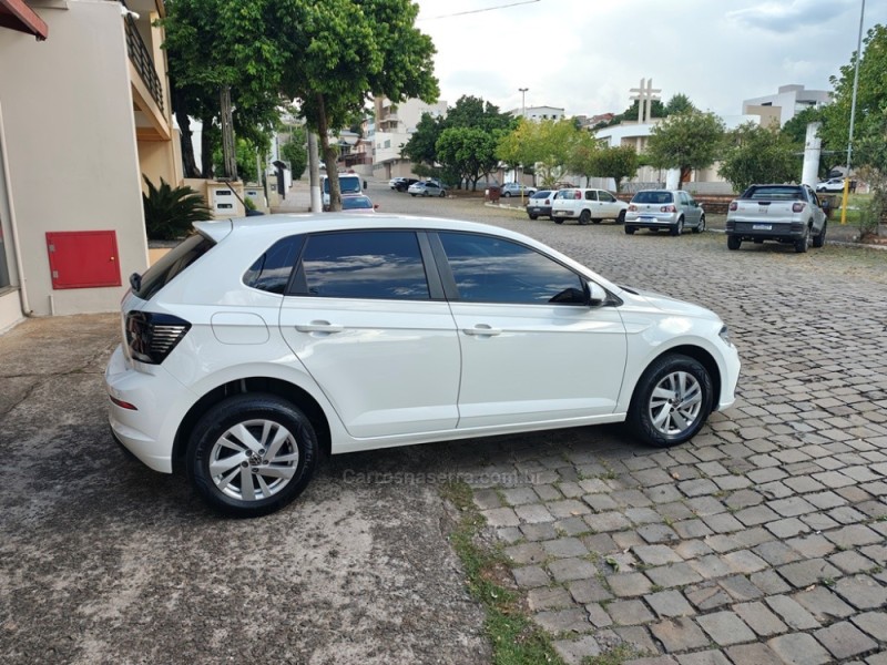POLO 1.0 TSI FLEX 4P MANUAL - 2025 - GUAPORé