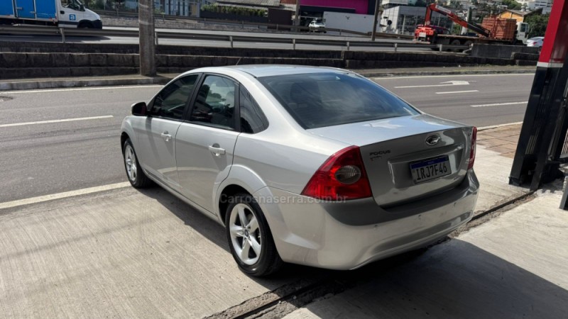 FOCUS 2.0 FC 16V FLEX 4P AUTOMÁTICO - 2011 - CAXIAS DO SUL