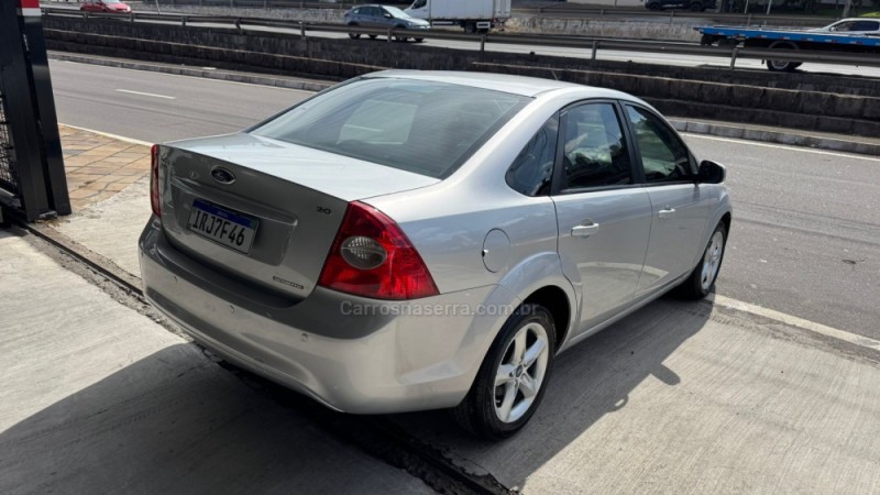 FOCUS 2.0 FC 16V FLEX 4P AUTOMÁTICO - 2011 - CAXIAS DO SUL