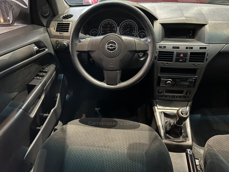 VECTRA 2.0 MPFI GT HATCH 8V FLEX 4P MANUAL - 2009 - CAXIAS DO SUL