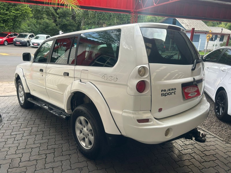 PAJERO SPORT 2.5 4X4 8V TURBO INTERCOOLER DIESEL 4P MANUAL - 2011 - TRêS COROAS