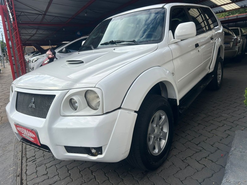 PAJERO SPORT 2.5 4X4 8V TURBO INTERCOOLER DIESEL 4P MANUAL - 2011 - TRêS COROAS