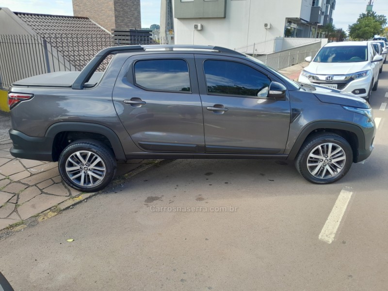 STRADA 1.3 VOLCANO CD 8V FLEX 4P AUTOMÁTICO - 2025 - NOVA PRATA