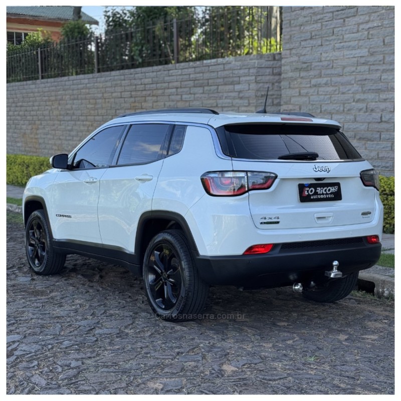 COMPASS 2.0 16V DIESEL LONGITUDE 4X4 AUTOMÁTICO - 2017 - CAMPO BOM