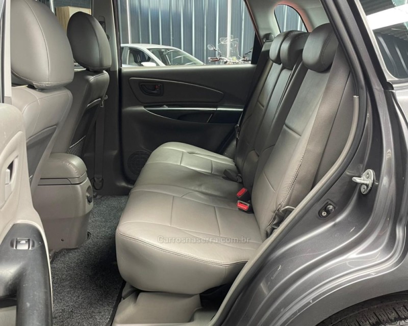 TUCSON 2.0 MPFI GLS BASE 16V 143CV 2WD FLEX 4P AUTOMÁTICO - 2015 - VACARIA