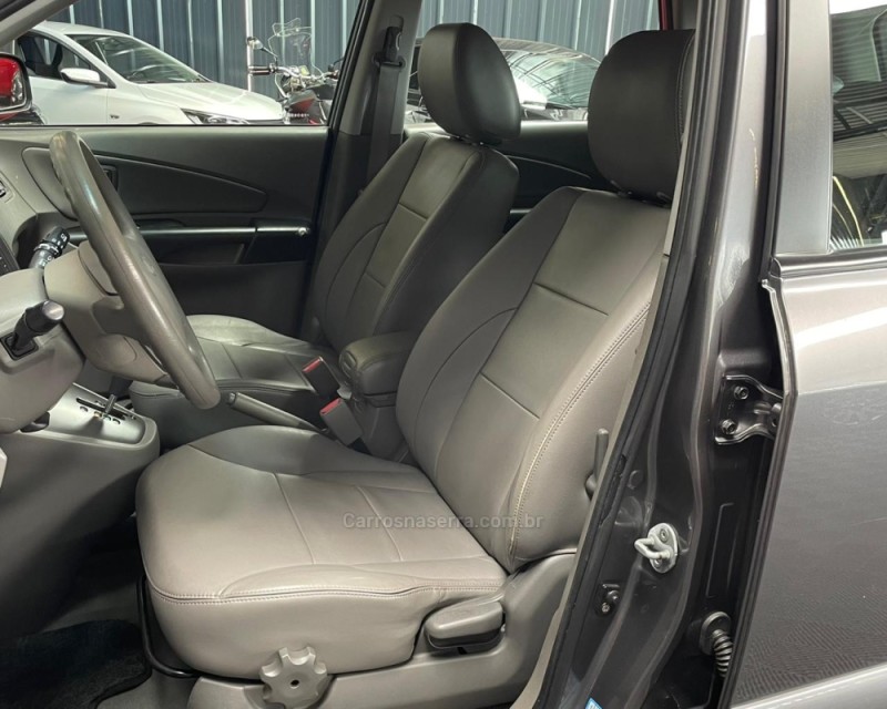 TUCSON 2.0 MPFI GLS BASE 16V 143CV 2WD FLEX 4P AUTOMÁTICO - 2015 - VACARIA