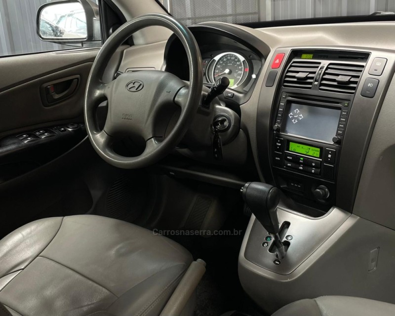 TUCSON 2.0 MPFI GLS BASE 16V 143CV 2WD FLEX 4P AUTOMÁTICO - 2015 - VACARIA