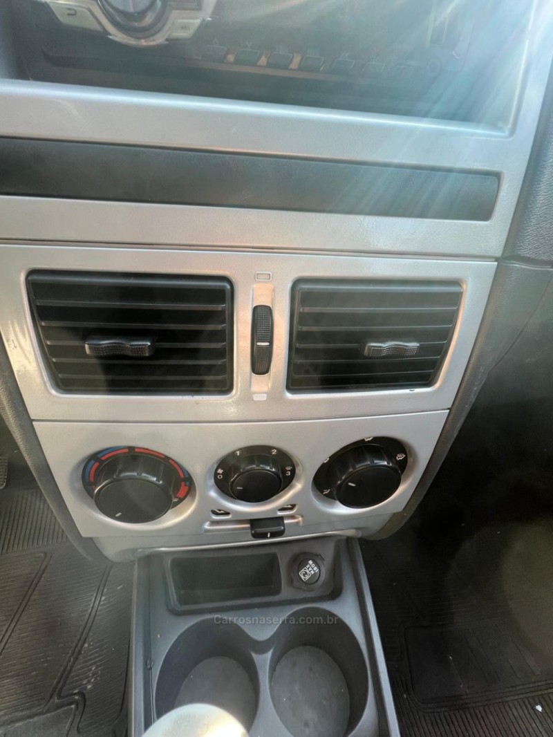 PALIO 1.4 MPI FIRE ELX WEEKEND 8V FLEX 4P MANUAL - 2009 - CAXIAS DO SUL