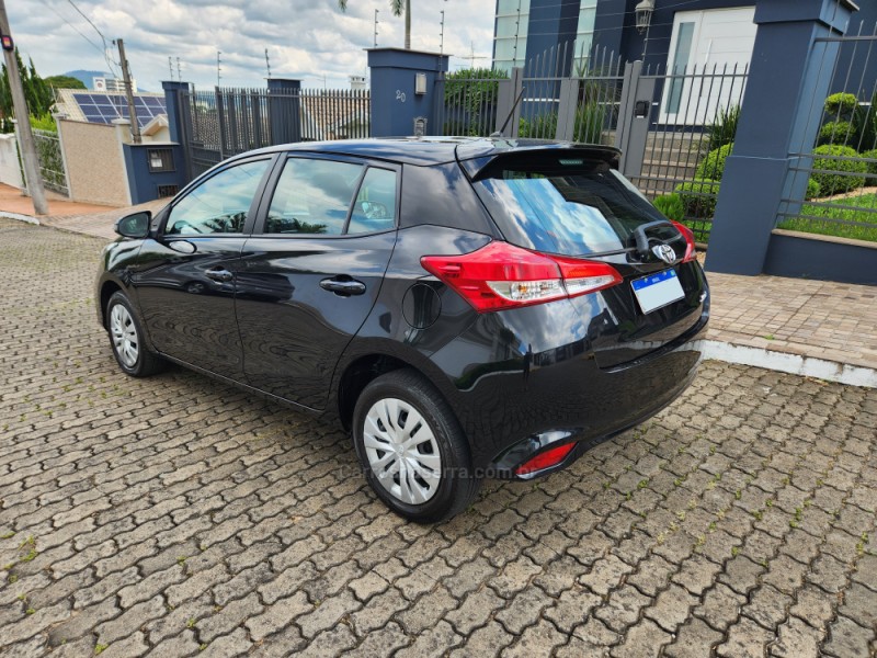YARIS 1.5 XL 16V FLEX 4P AUTOMATÍCO - 2024 - MONTENEGRO