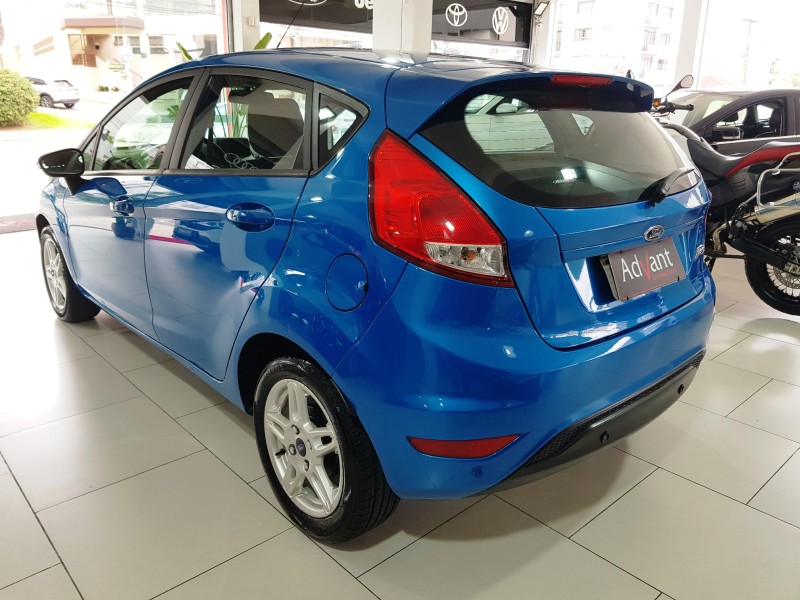 FIESTA 1.6 SEL HATCH 16V FLEX 4P AUTOMÁTICO - 2018 - CAXIAS DO SUL