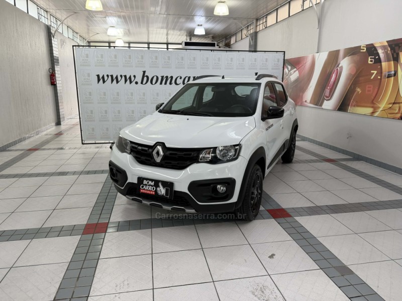 kwid 1.0 12v outsider flex 4p manual 2020 porto alegre