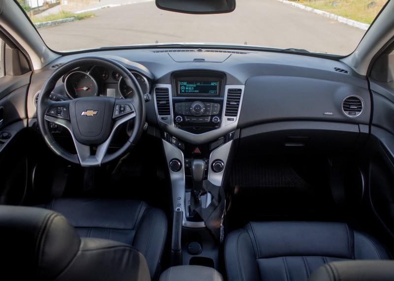 CRUZE 1.8 LT 16V FLEX 4P AUTOMÁTICO - 2015 - FARROUPILHA