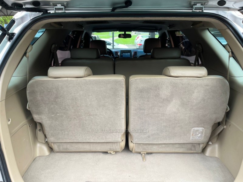 HILUX SW4 3.0 SRV 4X4 7 LUGARES 16V TURBO INTERCOOLER DIESEL 4P AUTOMÁTICO - 2009 - FELIZ