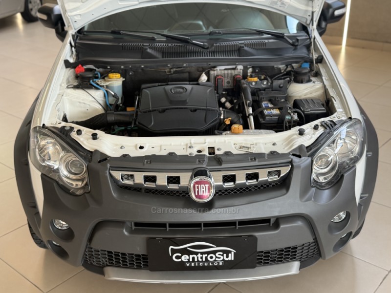 PALIO 1.8 MPI ADVENTURE WEEKEND 8V FLEX 4P MANUAL - 2015 - CARLOS BARBOSA