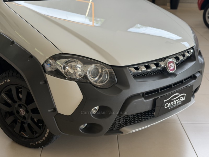 PALIO 1.8 MPI ADVENTURE WEEKEND 8V FLEX 4P MANUAL - 2015 - CARLOS BARBOSA