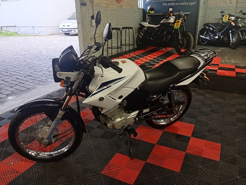 YBR 125 E - 2016 - CAXIAS DO SUL