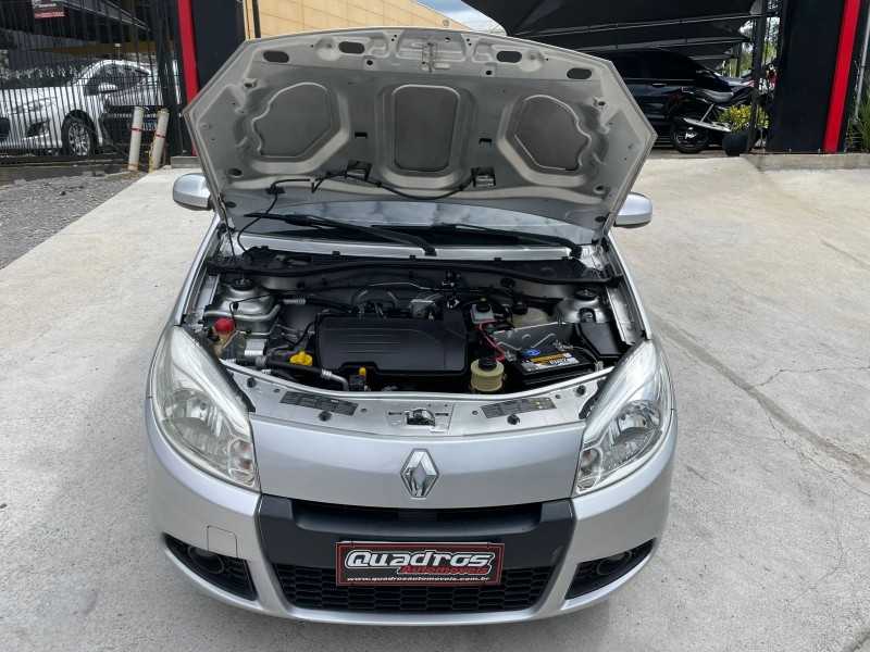 SANDERO 1.0 EXPRESSION 16V FLEX 4P MANUAL - 2012 - CAXIAS DO SUL