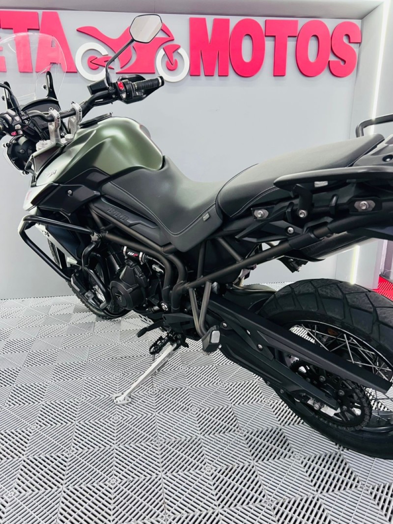 TIGER 800 XCX  - 2018 - CAMPO BOM