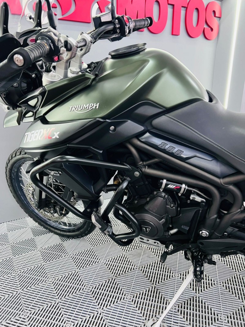 TIGER 800 XCX  - 2018 - CAMPO BOM