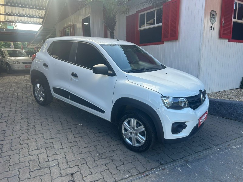 kwid 1.0 12v sce flex life manual 2020 tres coroas