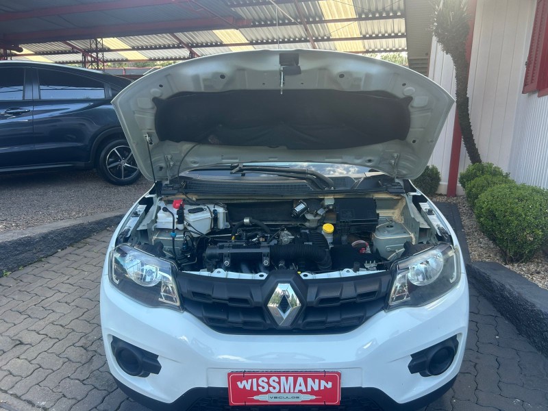 KWID 1.0 12V SCE FLEX LIFE MANUAL - 2020 - TRêS COROAS